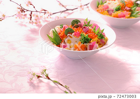 ちらし寿司　さくらの花 72473003
