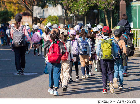 小学生 遠足 