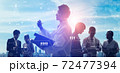 プロフェッショナル　科学者　医療従事者 72477394