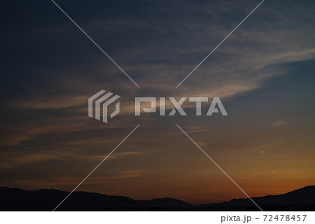 夕焼け 夕焼け 72478457