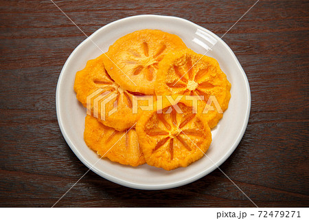 新潟県佐渡産の、あんぽスライス柿 72479271