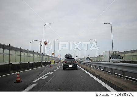 渋滞 渋滞中 車線規制 交通渋滞 渋滞イメージの写真素材