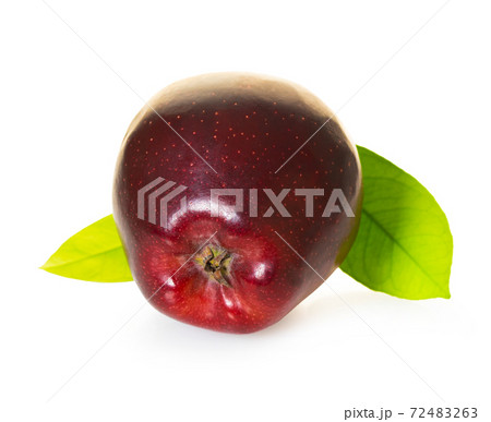 red apple fruit red apple fruit 72483263