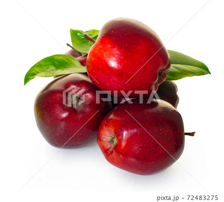 red apples fruit red apples fruit 72483275