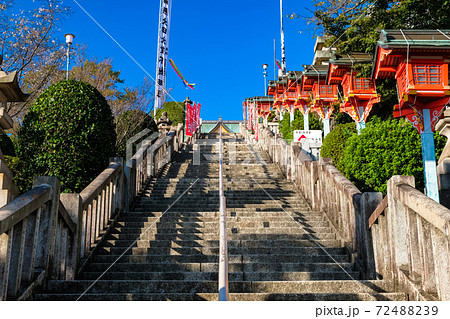 愛知県犬山市 犬山成田山 参道の階段 (成田山名古屋別院大聖寺) 愛知県犬山市 犬山成田山 参道の階段 (成田山名古屋別院大聖寺) 72488239