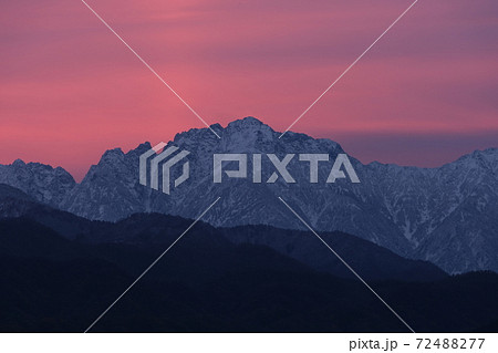 剱岳と朝焼け 剱岳と朝焼け 72488277