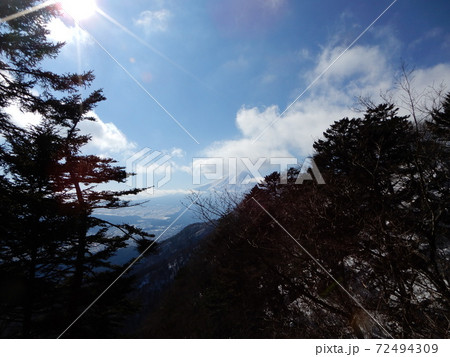 三ツ峠から見た富士山 三ツ峠から見た富士山 72494309