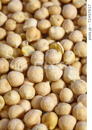 Close up picture of chickpea, shallow depth of field. 72497617