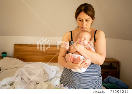 Normal situation for mother to be tired of child upbringing Normal situation for mother to be tired of child upbringing 72502015