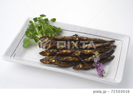 甘くてピリ辛のおいしいワカサギの佃煮 72503016