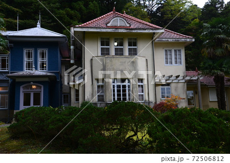 秋の山縣有朋記念館　　＃26 72506812