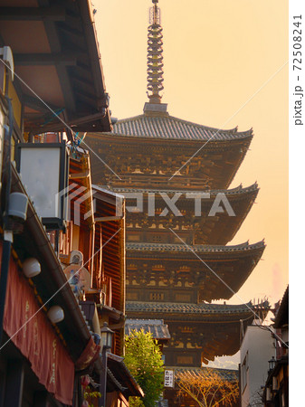 京都、八坂の塔 京都、八坂の塔 72508241