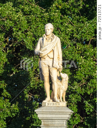 Statue of Robert Burns and his dog - Ballarat 72513721