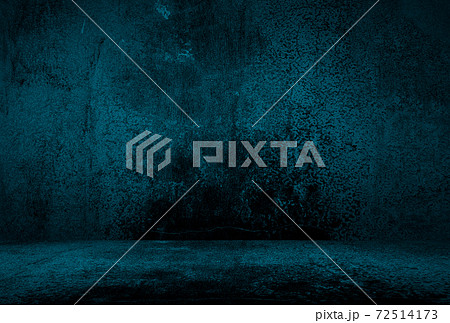 Vintage grunge blue concrete texture studio wall background with vignette. 72514173