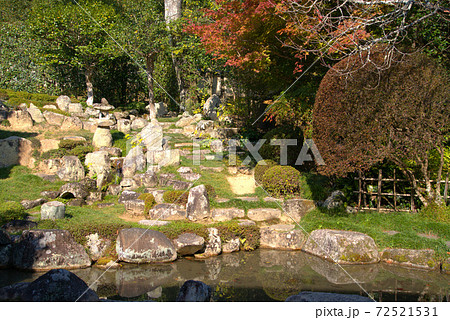 【中国地蔵尊霊場】第五番　大通寺　池泉鑑賞式の庭園　岡山県小田郡矢掛町 72521531