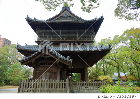 山門　聖福寺 72537397