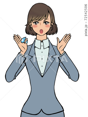 両手を顔に近づけながら対応に困っているスーツの女性 72542506