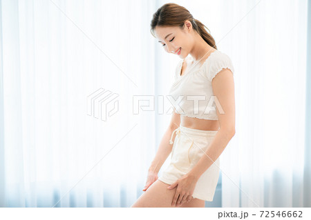 倍 ポートレート 女性 72546662