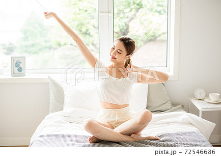 女性 体育館 倍 72546686