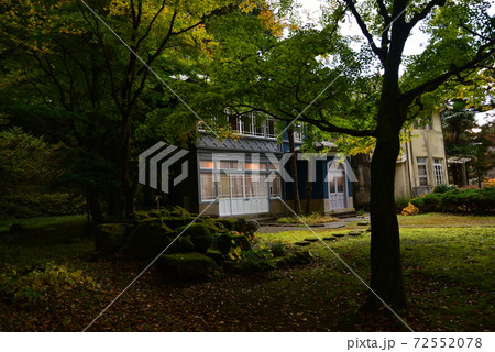 秋の山縣有朋記念館　　＃53 72552078