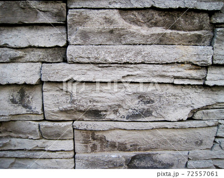 石で出来た壁の接写写真 72557061