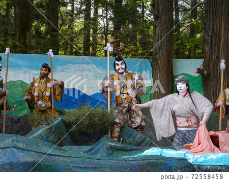 安曇野穂高神社　人形大飾り 72558458