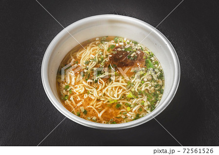 インスタントラーメン Instant noodle made in Japan インスタントラーメン Instant noodle made in Japan 72561526