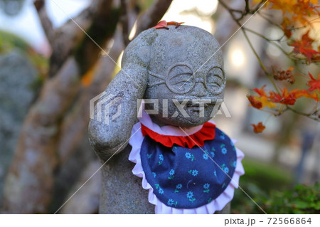 苗秀寺のかわいいお地蔵様4(アップバージョン) 72566864