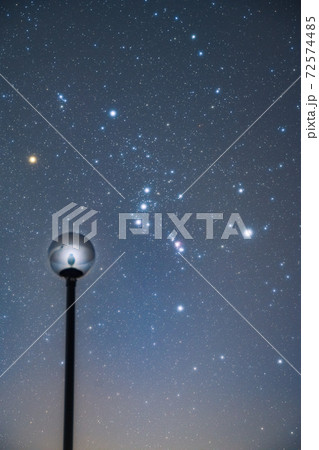支笏湖　オリオン座のある風景 72574485