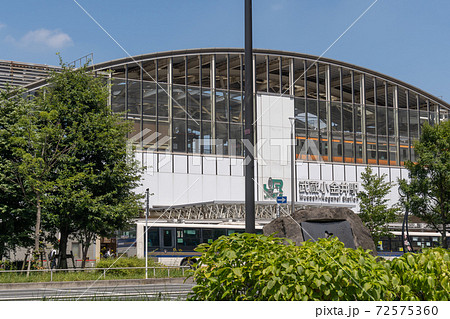 駅前風景　武蔵小金井駅 72575360