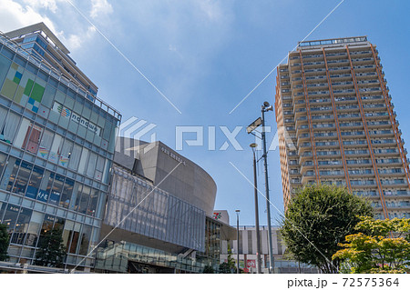 駅前風景　武蔵小金井駅 72575364