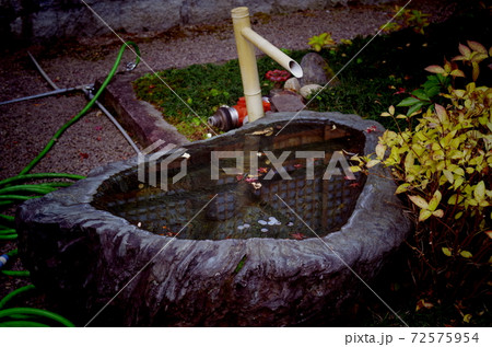 水琴窟 すいきんくつ の写真素材