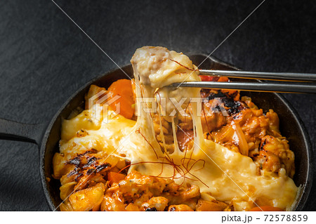 韓国料理タッカルビ Dak galbi(Korean chicken grilled dish) 韓国料理タッカルビ Dak galbi(Korean chicken grilled dish) 72578859