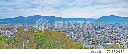 【越前大野城より大野市内を一望】 (高解像度版) 福井県大野市城町 72580452