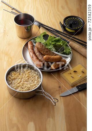 キャンプ料理 キャンプ料理 72582359