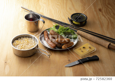 キャンプ料理 キャンプ料理 72582360