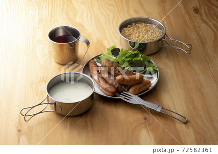 キャンプ料理 キャンプ料理 72582361