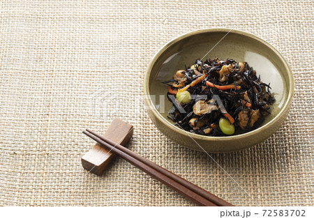 ひじきの煮物 72583702