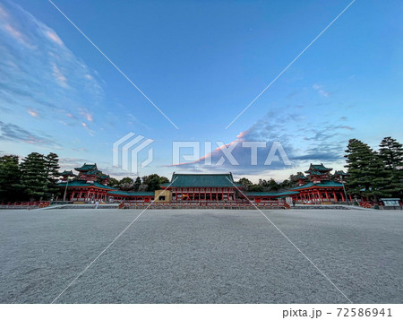 平安神宮の背景素材:横長 平安神宮の背景素材:横長 72586941