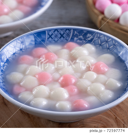 だんご 餃子 団子 72597774