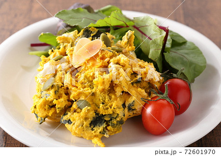 かぼちゃのサラダ 白食器 テーブルバック かぼちゃのサラダ 白食器 テーブルバック 72601970