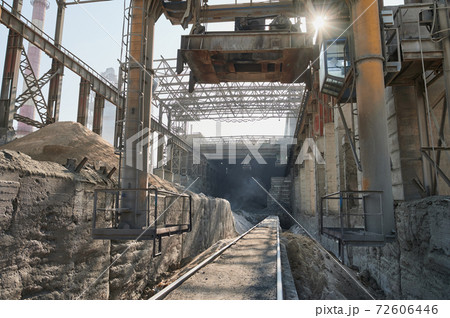 Concrete mixing tower. Concept of on-site construction facility. Concrete mixing tower. Concept of on-site construction facility. 72606446