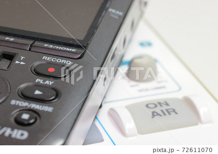 RECORDボタンとONAIRボタン RECORDボタンとONAIRボタン 72611070