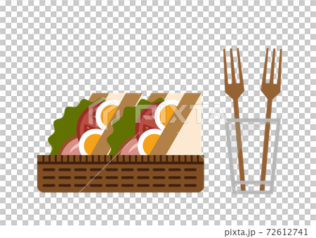 バスケット入りのサンドイッチ 72612741