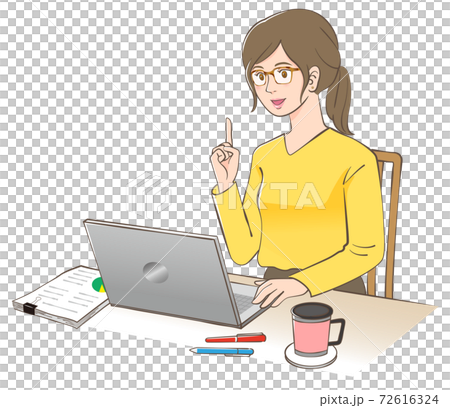 テレワーク中の女性 72616324