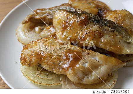 鱈のガーリックバター醤油焼き 72617502