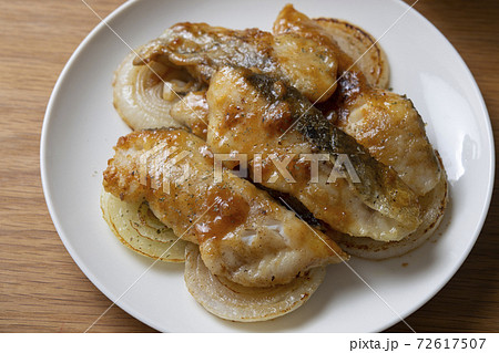 鱈のガーリックバター醤油焼き 72617507