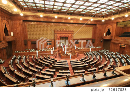 国会議事堂  72617823