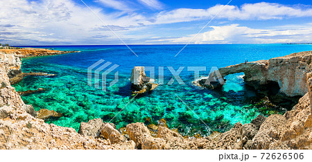 Beautiful nature and  cystal clear waters of Cyprus. arch bridge near Agia Napa 72626506