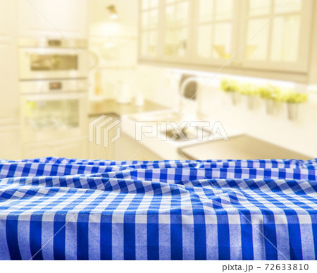 Empty checkered table background Empty checkered table background 72633810